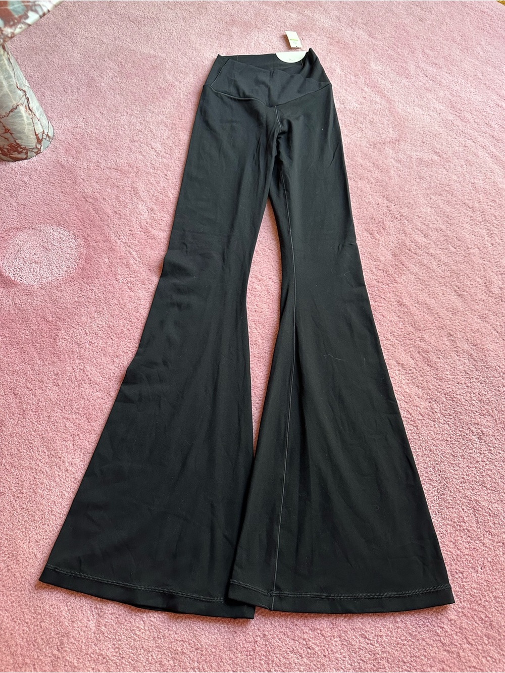 OFFLINE By Aerie Real Me High Waisted Crossover Flare Legging